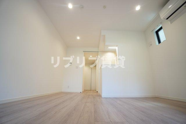 LOTUS Chiba（ロータスチバ）の居間・リビング