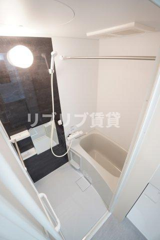 LOTUS Chiba（ロータスチバ）の浴室