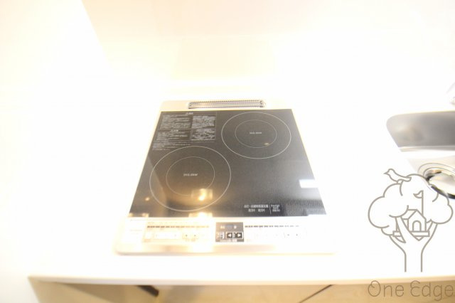 HK Residenceのキッチン