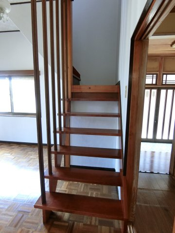 富田1984貸家の内装