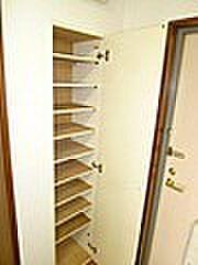 江崎ガーデンビルの設備