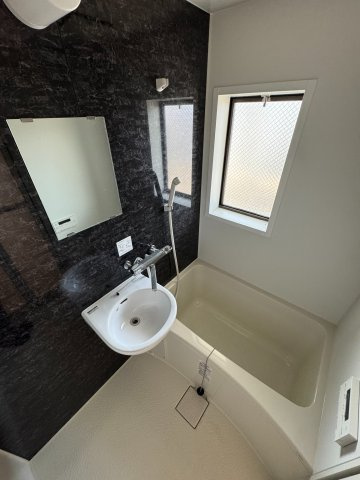 シティハイム南町の浴室