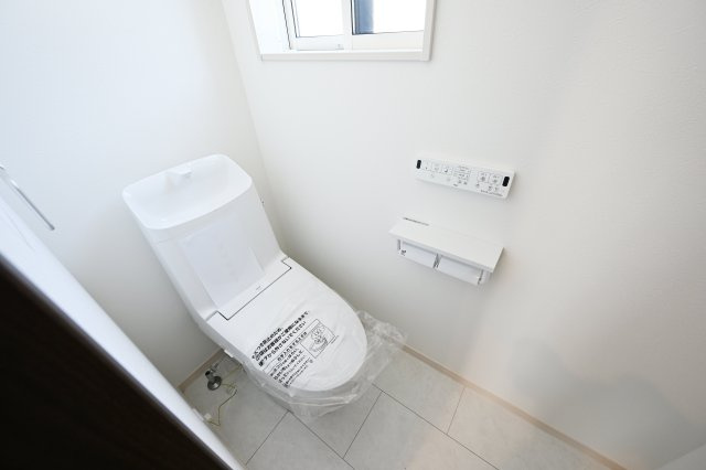 【トイレ】 | 太田市由良町　13号棟　ファイブイズホーム施工 | 2階にもトイレがあるので忙しい朝も分けて使えます！