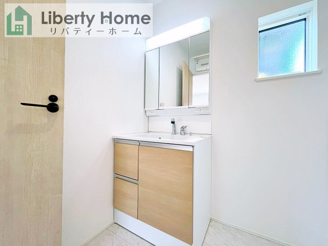 つくば市宝陽台24-2期　新築戸建の独立洗面台