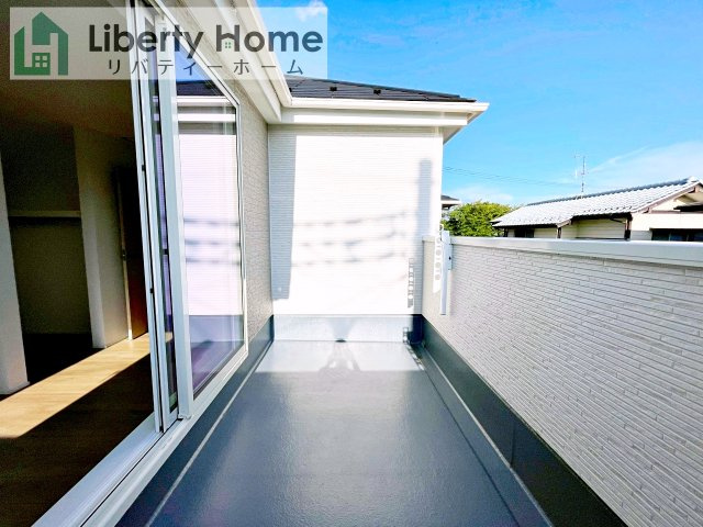 つくば市宝陽台24-2期　新築戸建のバルコニー