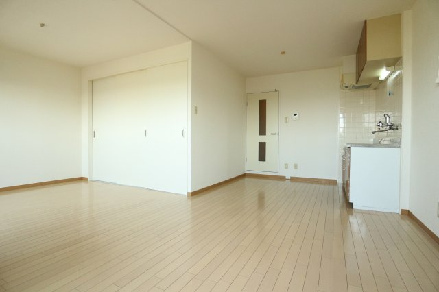 メゾンポパイの居間・リビング