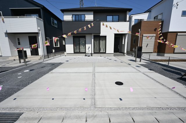 【駐車場】 | 太田市由良町　16号棟　 | 並列2台駐車可能なゆとりのカースペース！