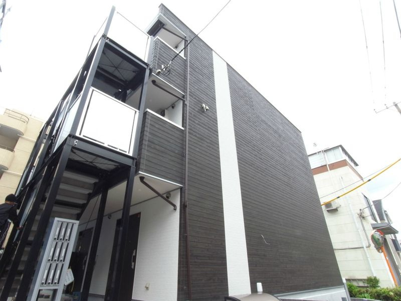 リブリ・ウッドストックのエントランス