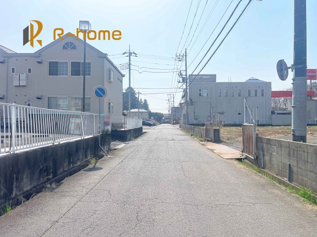 つくば市花畑3丁目24-1期　新築戸建て　2号棟の前面道路含む現地写真|『今から見たい！』大歓迎です♪
お気軽にＲ－ｈomeまでお問い合わせください。