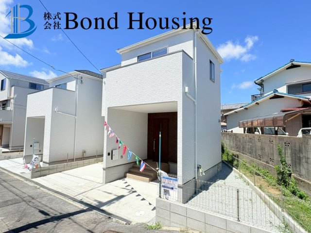 「人丸小学校区」「大蔵谷駅徒歩7分」東野町 全2棟1号棟の外観