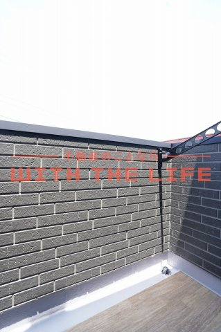 Alivio N【キャンペーン対象物件】のバルコニー|外からの目が気にならないバルコニーで洗濯物が干せます