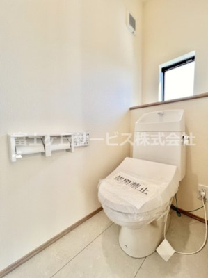 【トイレ】 | 沼津市東熊堂 新築一戸建て 1号棟 | 2Fのトイレです
