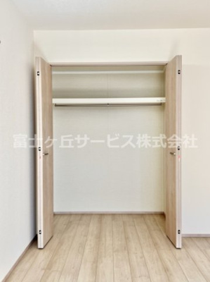 【収納】 | 沼津市東熊堂 新築一戸建て 2号棟 | 寝室の収納です