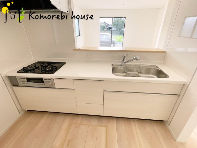 さいたま市西区宝来第1　新築一戸建て　クレイドルガーデン　01のキッチン|キッチンでお料理をお楽しみください