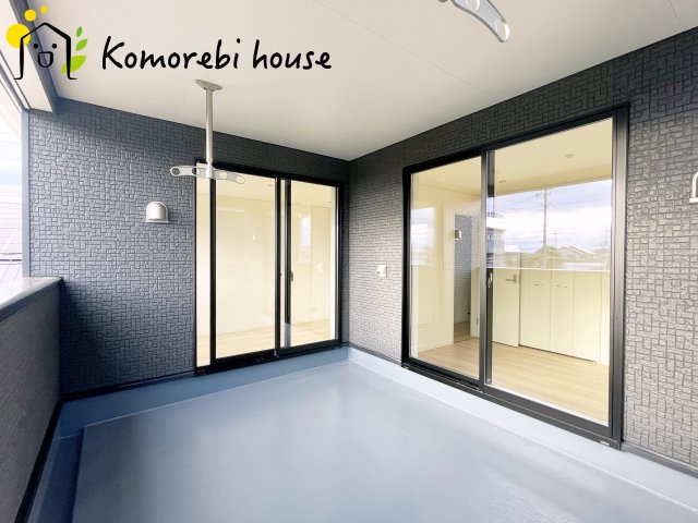 さいたま市西区宝来第1　新築一戸建て　クレイドルガーデン　01の居間・リビング|ゆったりとしたリビングです