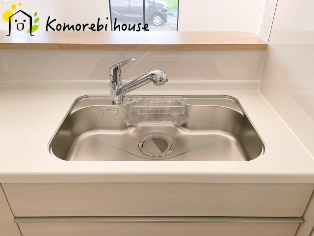 さいたま市西区宝来第1　新築一戸建て　クレイドルガーデン　01のキッチン