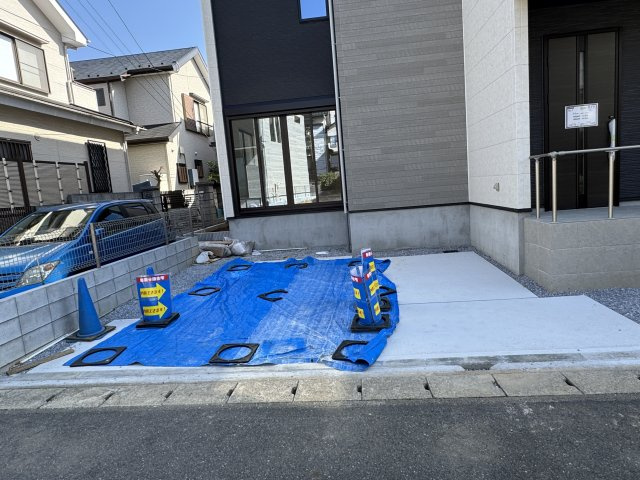 松戸市新松戸１丁目新築戸建（新松戸７期）の駐車場|駐車スペース・並列2台駐車可