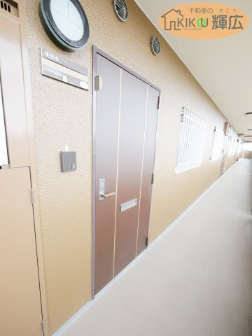 【玄関】 | プレステージ南大久保　4階