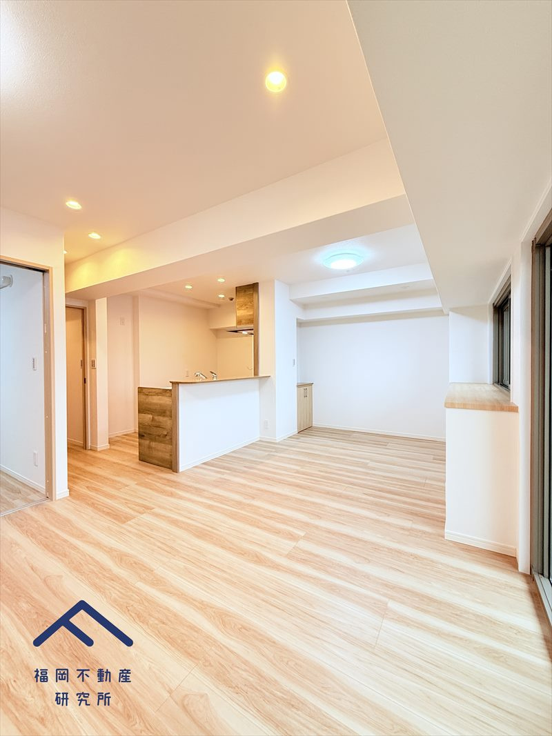 ロワールマンション福間の洋室