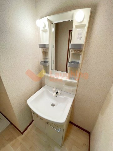 ソレイユⅡの洗面所|使いやすい洗面所です