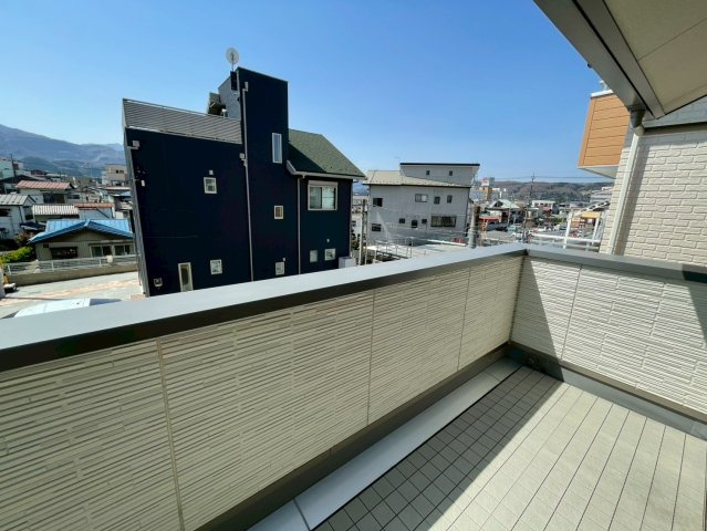 －三丁目不動産-　秩父市東町　積水ハウス施工のバルコニー