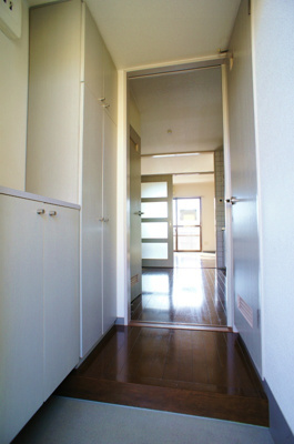 【玄関】 | 翠水コート | シンプルで使いやすい玄関です