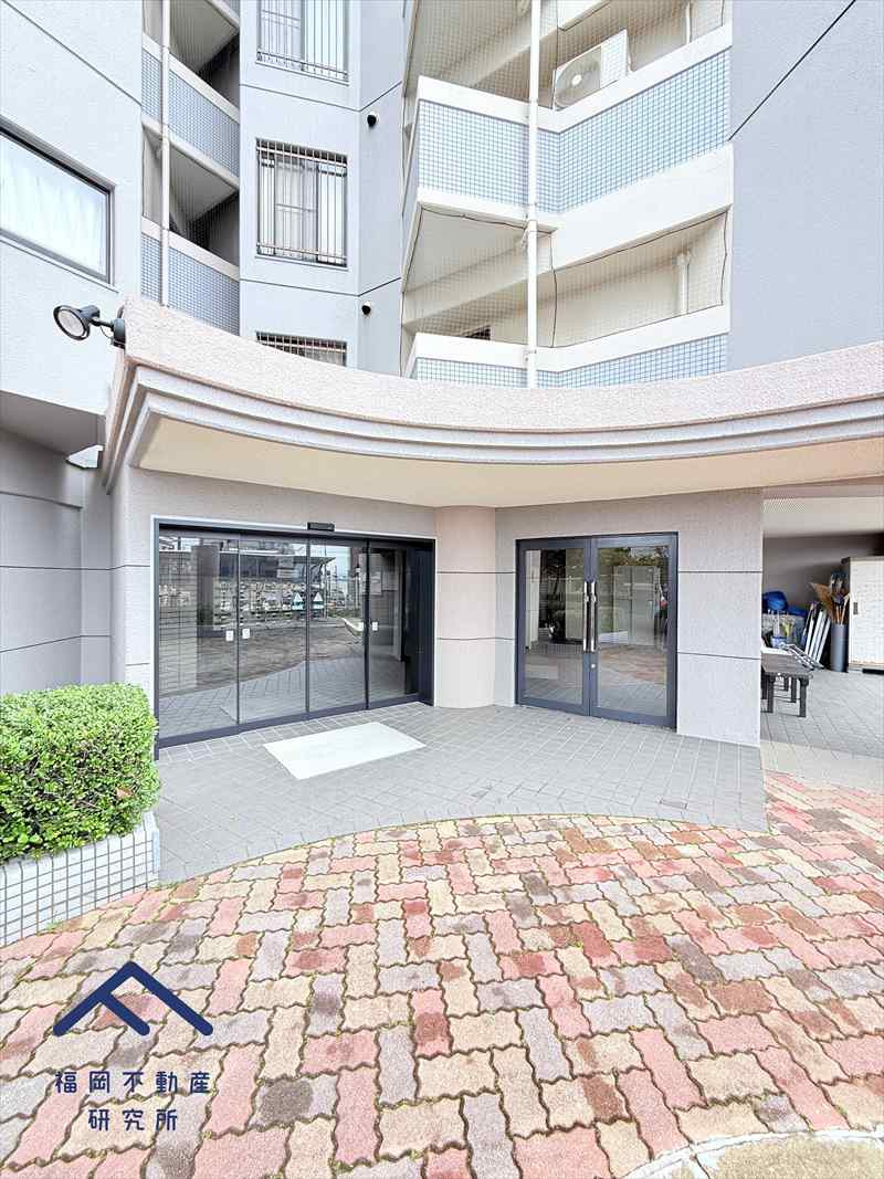 ＪＧＭエーマス和白駅前のエントランス