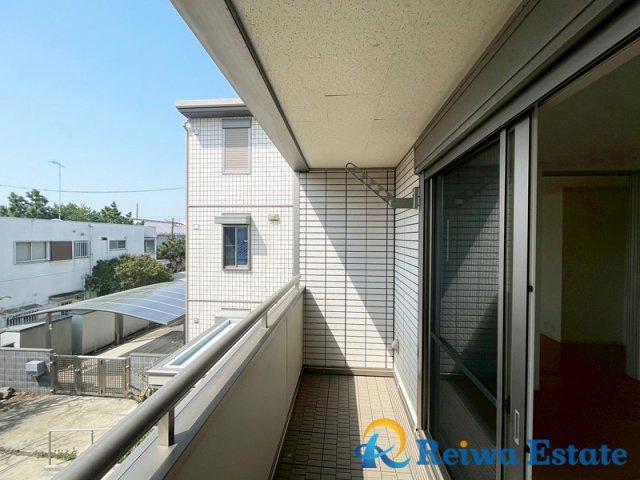 中古戸建　茅ヶ崎市出口町のバルコニー