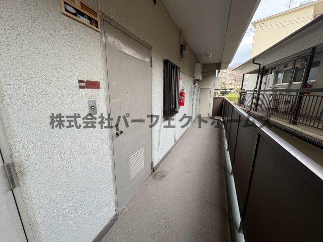 大森マンションの玄関|シンプルで使いやすい玄関です