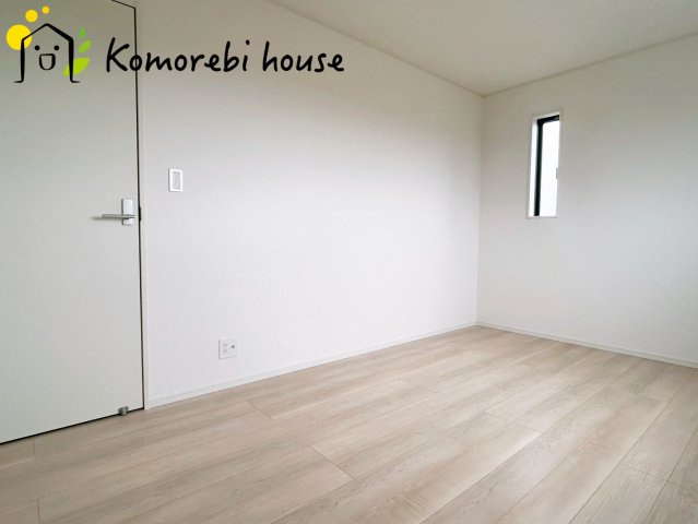 さいたま市西区宝来第1　新築一戸建て　クレイドルガーデン　03の洋室|落ち着いた色調の洋室です