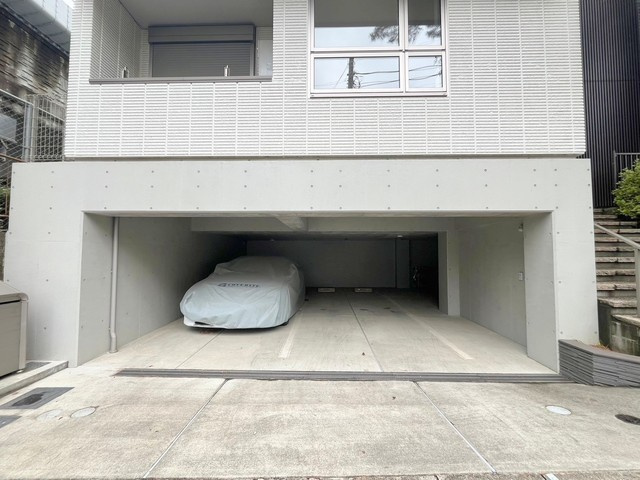 ＲＡＮＡＮＩＭ　ＳＥＩＪＯの駐車場