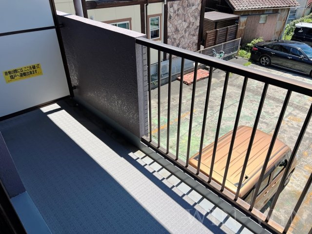 エクシード松山のバルコニー