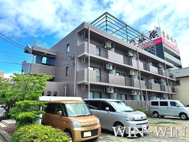 エクシード松山の外観