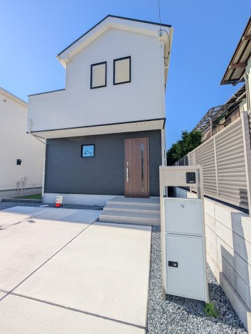 【玄関】 | リナージュ前橋市南町2丁目24-1期ー②