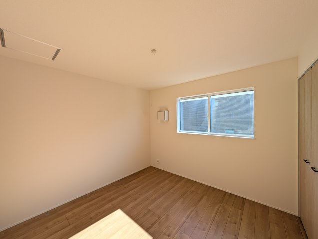 【洋室】 | リナージュ前橋市南町2丁目24-1期ー①