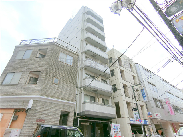 クレイシア西蒲田の外観