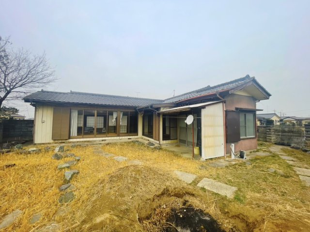 久喜市島川　中古住宅の外観