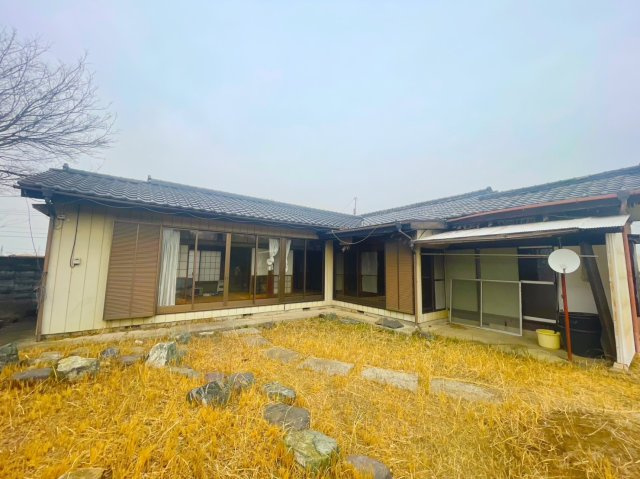 久喜市島川　中古住宅の外観