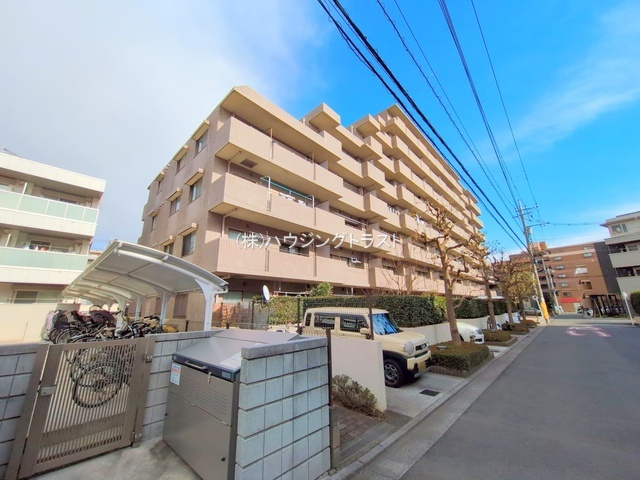 仲介手数料無料　ユアコート所沢壱番館の外観