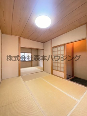 【和室】 | 　上島町39-15テラスハウス | 柔らかい畳が心地よい和室
2階