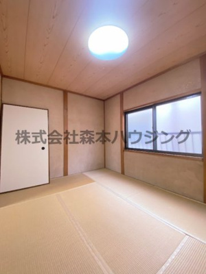 【和室】 | 　上島町39-15テラスハウス | 和室ならではの温かな和の空間で寛ぎの時間を過ごせます
2階