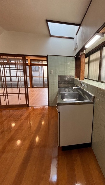 久留米市山川町の一戸建てのキッチン