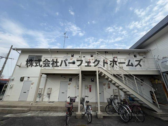 アルビオンハイツの外観|落ち着いた雰囲気の外観です