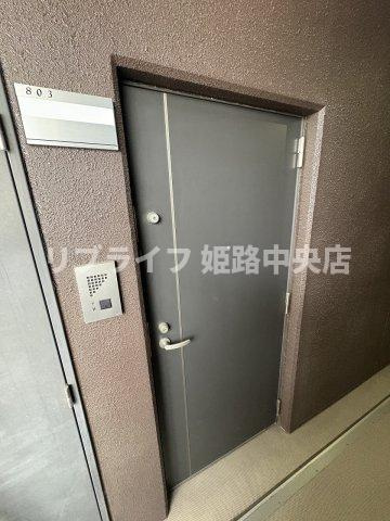 Capital.i姫路の玄関