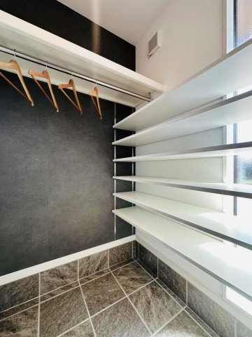 藤沢市藤が岡3丁目　新築一戸建て　全2棟の収納