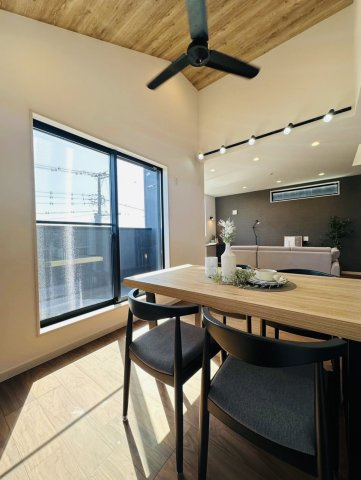 藤沢市藤が岡3丁目　新築一戸建て　全2棟のキッチン