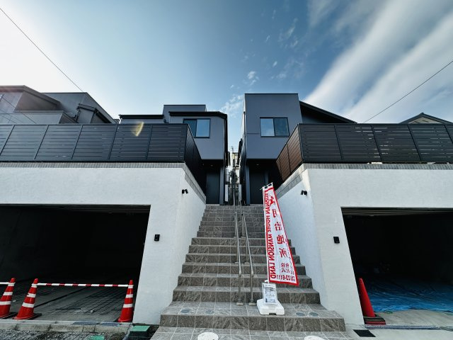 藤沢市藤が岡3丁目　新築一戸建て　全2棟の外観