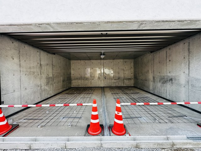 藤沢市藤が岡3丁目　新築一戸建て　全2棟の駐車場