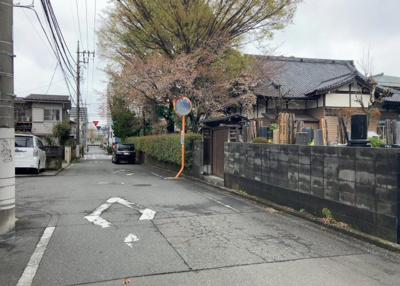 【その他】 | 共立リライアンス上野町Ｉ | 景色重視でお家選ぶをするとスーパーが遠い！学校が遠い！など生活をするうえで利便性で困ることもあります。まず一度現地を見学する際に、周辺の施設などがあるかを確認し、暮らし始めた後のことを想像しましょう。