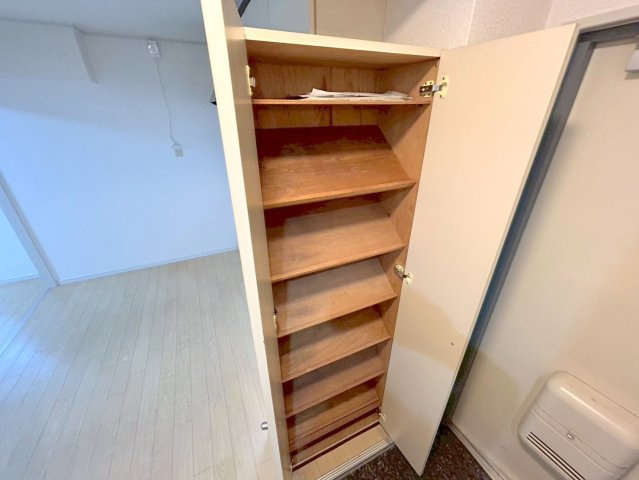 シャトルⅡの収納